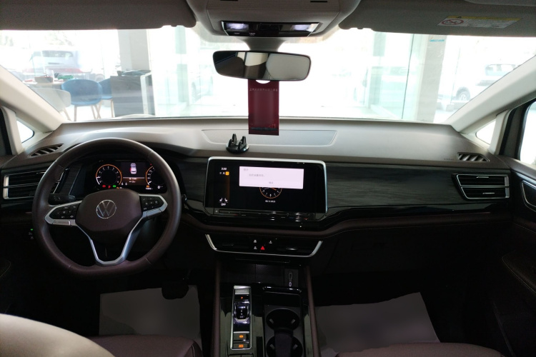 大众 威然 2024款 330TSI 豪华版中控内饰7002