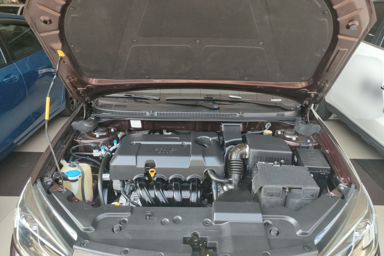 吉利汽车 帝豪 2019款 领军版 1.5L CVT豪华型 国VI机舱底盘24