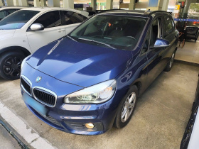 宝马2系旅行车 2016款 218i 领先型