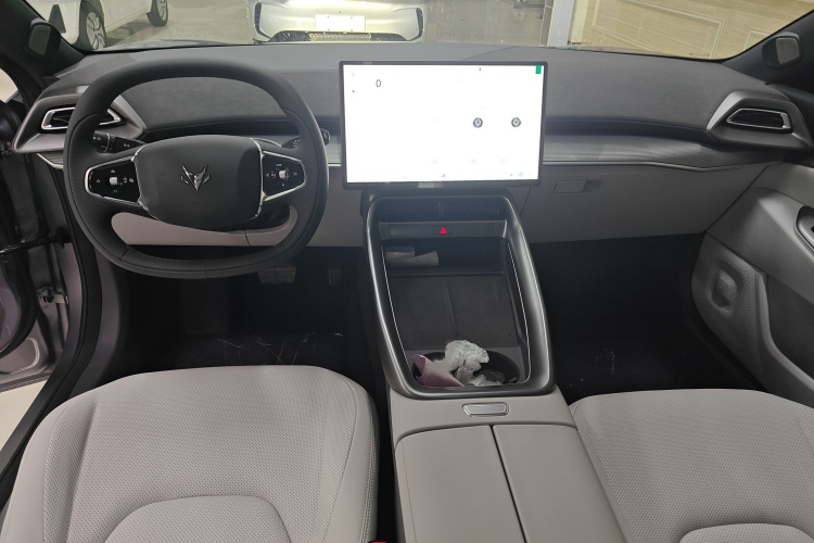 ARCFOX极狐 极狐 阿尔法S5 2025款 改款 560PRO 185kW中控内饰7004