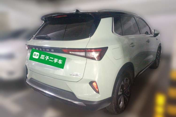 五菱汽车 五菱星辰 2021款 1.5T CVT星曜版车身外观7