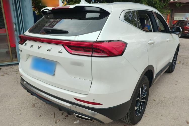 哈弗H6 2023款 国潮版 1.5T 自动都市版车身外观7