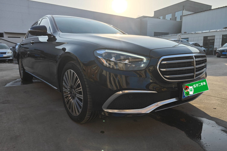 奔驰E级 2023款 改款 E 300 L 豪华型车身外观6003
