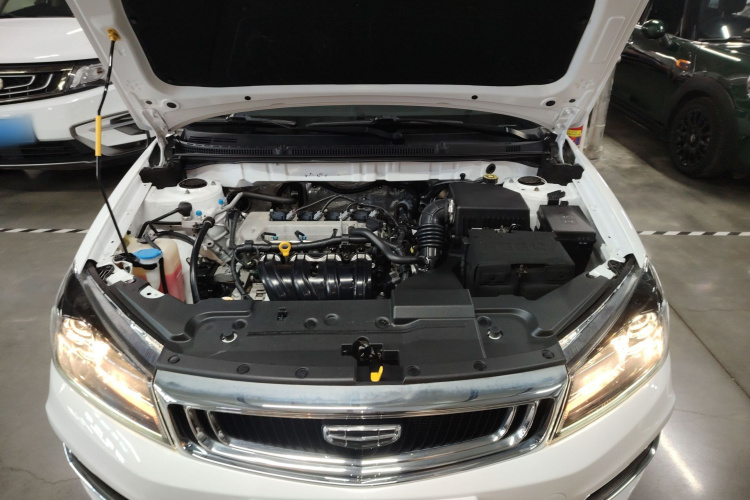 吉利汽车 帝豪 2020款 1.5L 手动舒适型机舱底盘24