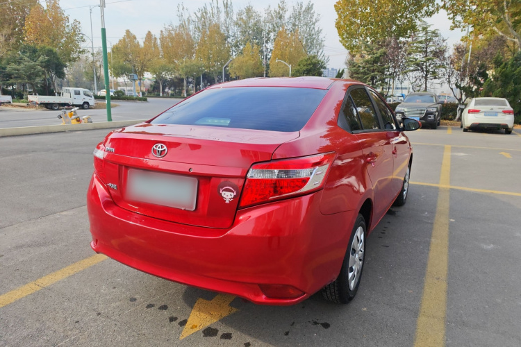 丰田 威驰 2014款 1.5L 自动智臻版车身外观6006