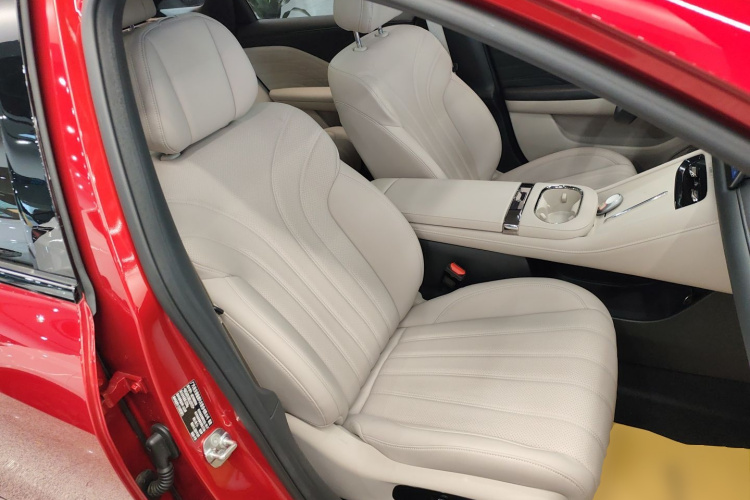 埃安 AION RT 2025款 650激光雷达版局部细节41