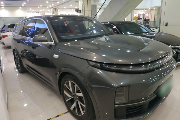 理想汽车 理想L7 2023款 Pro车身外观3