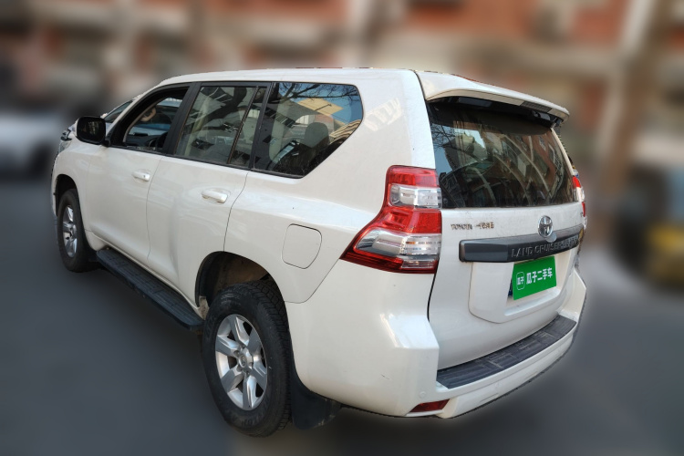 丰田 普拉多 2016款 2.7L 自动标准版车身外观5