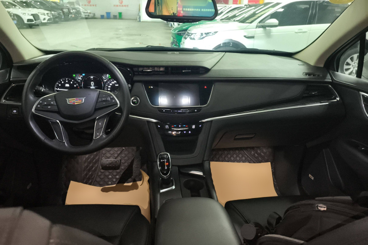 凯迪拉克XT5 2018款 25T 豪华型中控内饰12