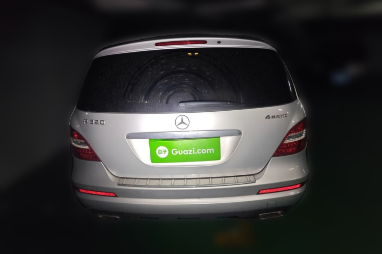 奔驰R级 2017款 R 320 4MATIC 商务型臻藏版车身外观6004