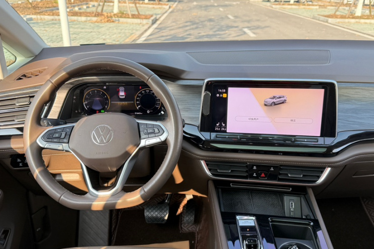 大众 威然 2022款 330TSI 豪华版中控内饰7007