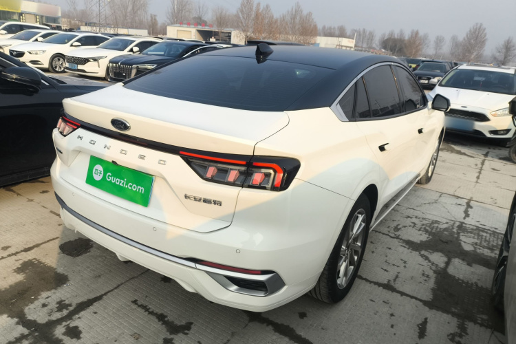 福特 蒙迪欧 2022款 改款 EcoBoost 245 豪华型车身外观7