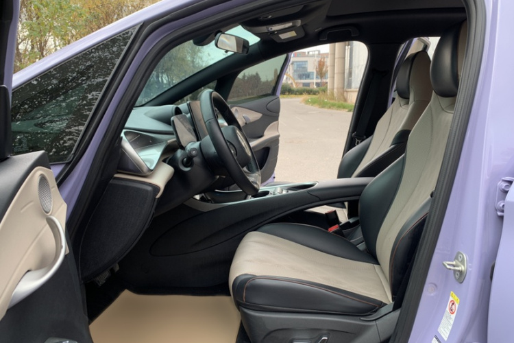 比亚迪 海豚 2023款 420km 时尚版中控内饰7005