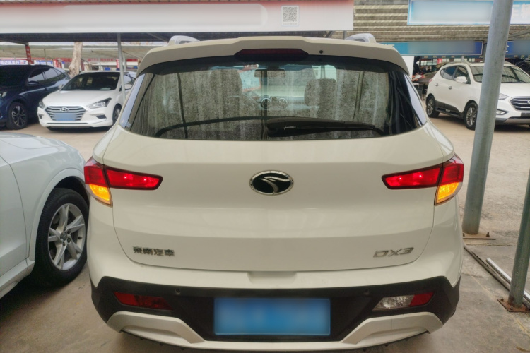 东南DX3 2016款 1.5L 手动豪华型车身外观6