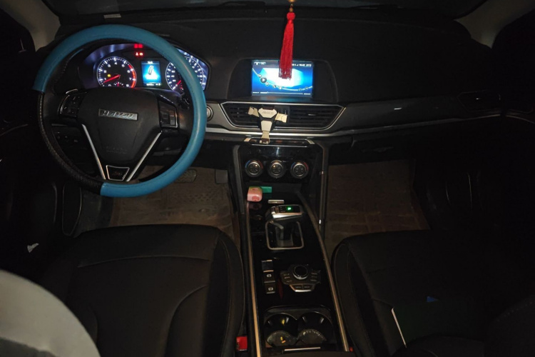 哈弗H6 2018款 红标 运动版 1.5T 自动两驱精英型中控内饰12