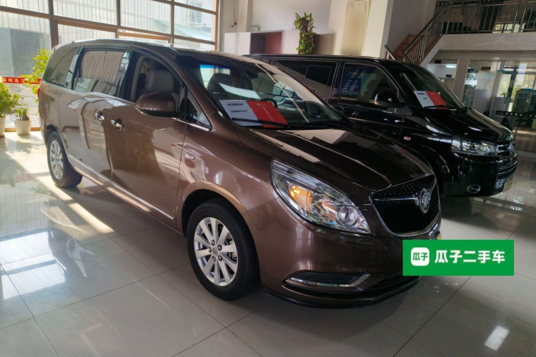 别克GL8 2018款 28T 豪华型 国VI车身外观3