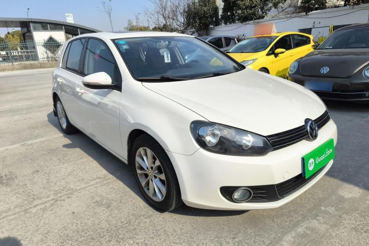 大众 高尔夫 2012款 1.4TSI 自动舒适型车身外观3