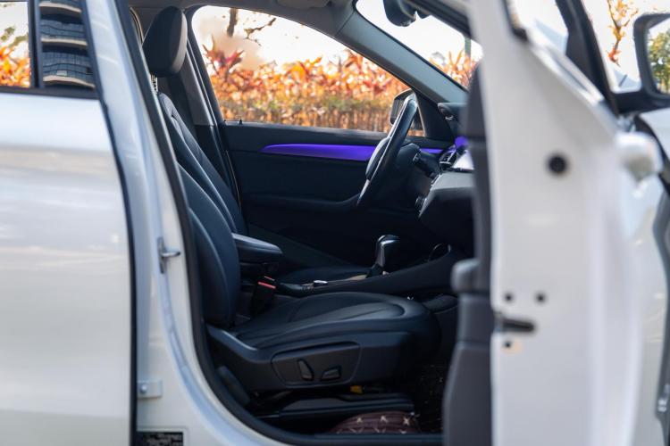 宝马X1 2018款 sDrive18Li 时尚型中控内饰41