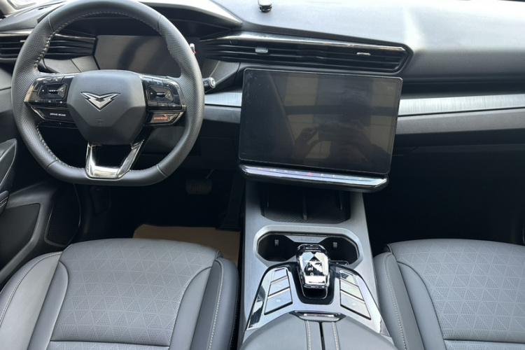 凯翼昆仑新能源 2024款 昆仑iHD 150km星空行政版中控内饰7005