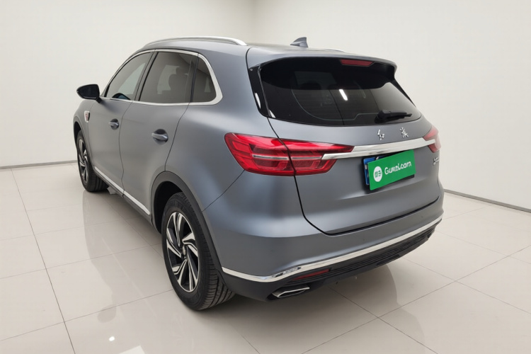 红旗HS5 2022款 改款 2.0T 智联旗享版车身外观5