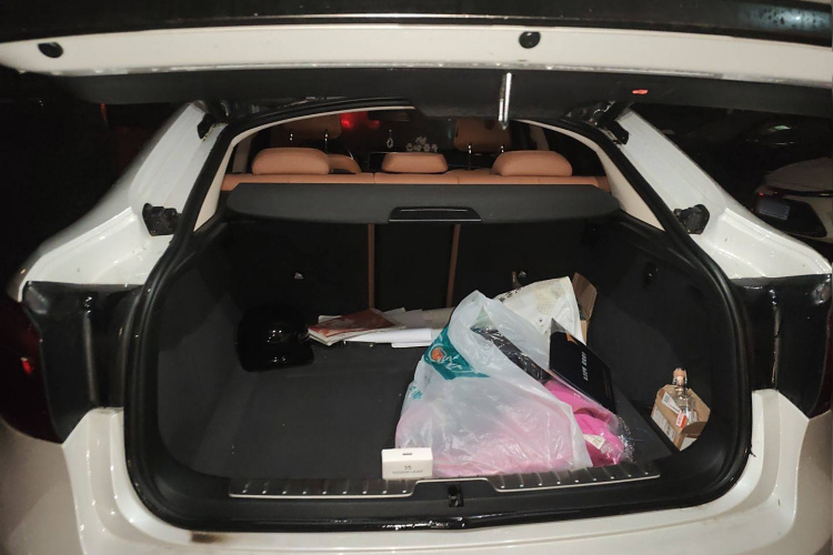 宝马X6 2017款 xDrive28i中控内饰23