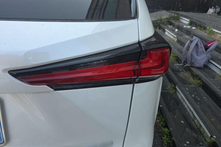 雷克萨斯NX 2020款 200 前驱 锋行版 国VI车身外观6005