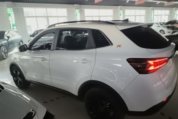 荣威RX3 2021款 PRO 1.6L CVT旗舰型车身外观6003