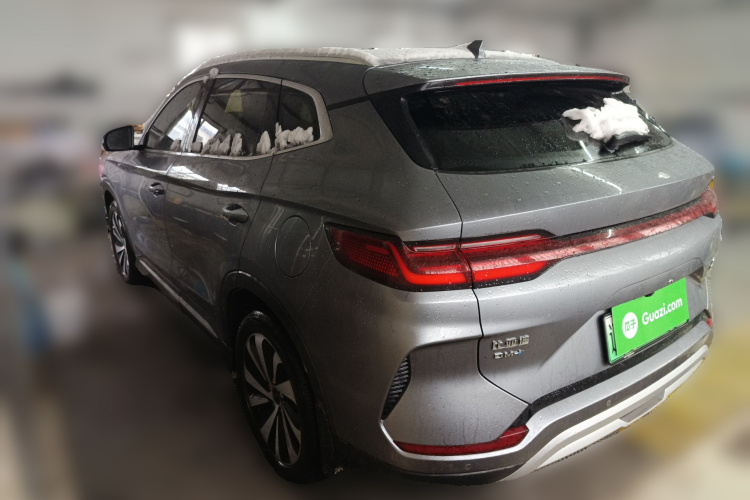 比亚迪 宋PLUS新能源 2024款 荣耀版 DM-i 71km 豪华型车身外观5