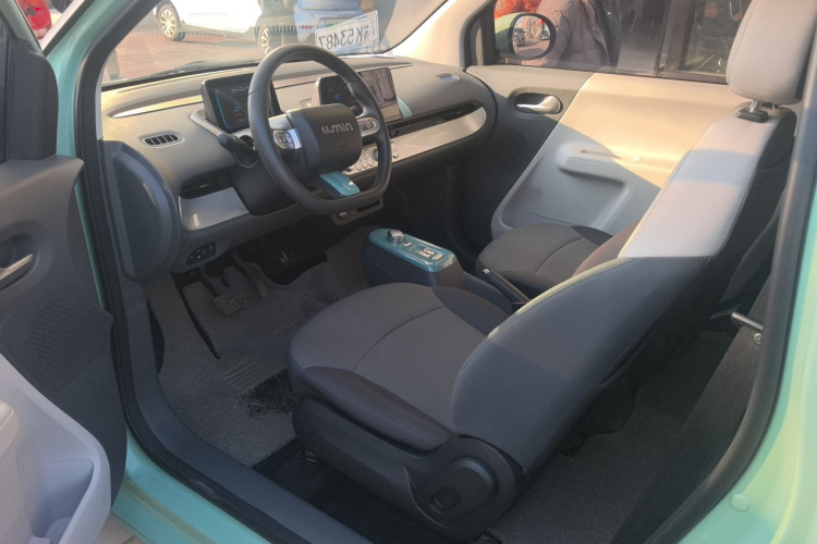 长安启源 长安Lumin 2022款 210km 香甜款中控内饰7001