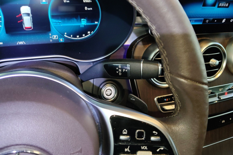 奔驰GLC 2021款 GLC 300 L 4MATIC 动感型局部细节18