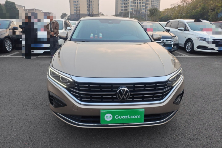 大众 帕萨特 2022款 330TSI 豪华版车身外观2