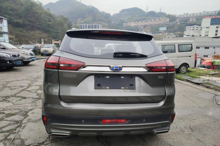 吉利汽车 博越 2018款 2.0L 手动两驱智雅型车身外观6004