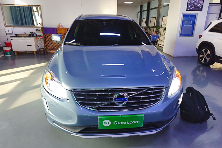 沃尔沃XC60 2017款 T5 智行升级版车身外观2