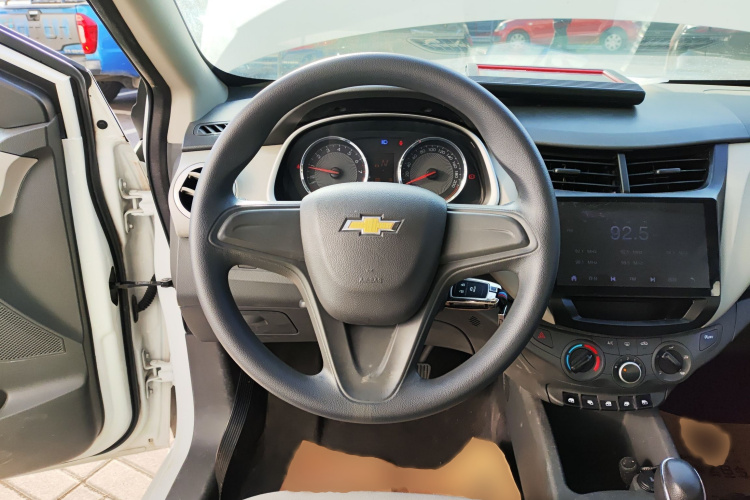 雪佛兰 2018款 赛欧3 1.3L AMT理想版局部细节13