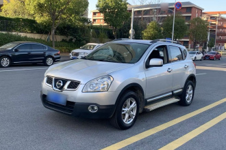 日产 逍客 2012款 2.0XL 火 6MT 2WD