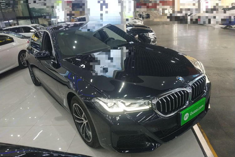 宝马5系 2021款 525Li M运动套装车身外观3