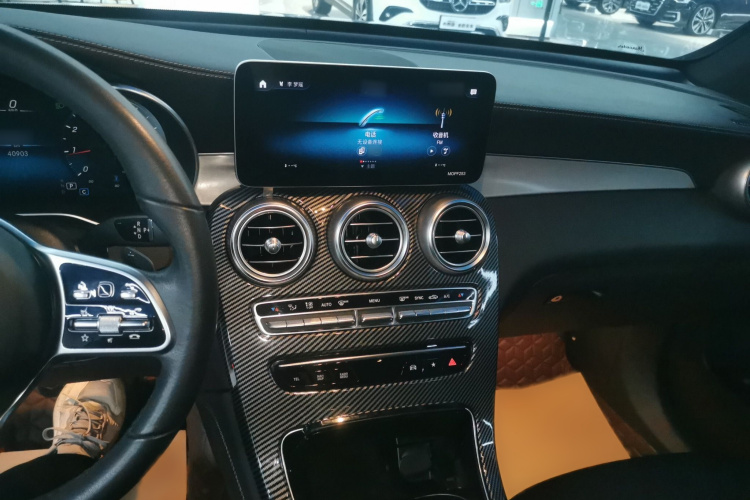 奔驰GLC 2021款 GLC 260 L 4MATIC 动感型局部细节16