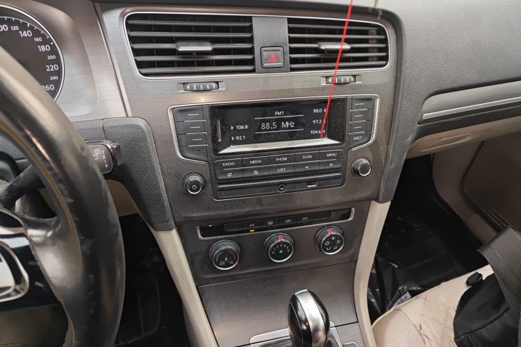 大众 高尔夫 2014款 1.6L 自动舒适型局部细节16