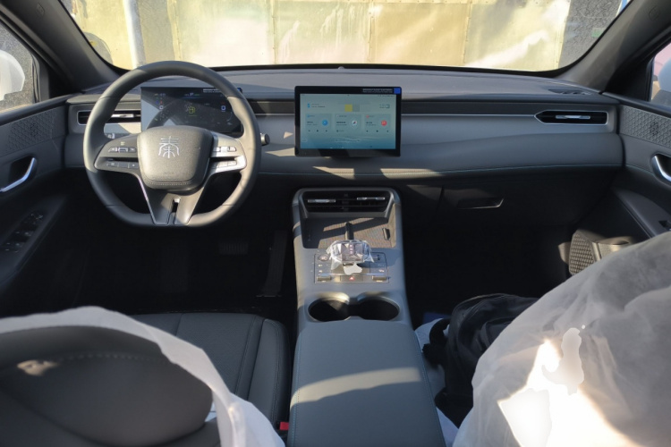 比亚迪 秦PLUS 2025款 DM-i 智驾版 55KM领先型中控内饰12