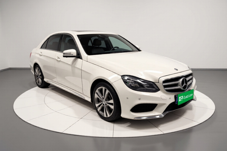 奔驰E级 2015款 E 260 L 运动型车身外观3