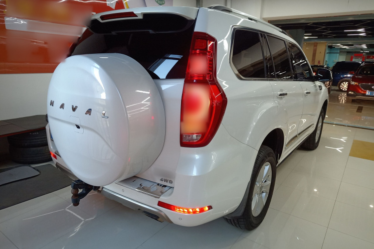 哈弗H9 2017款 2.0T 汽油四驱尊享型 5座车身外观6005