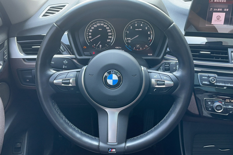 宝马X1 2022款 sDrive25Li 领先型中控内饰7005