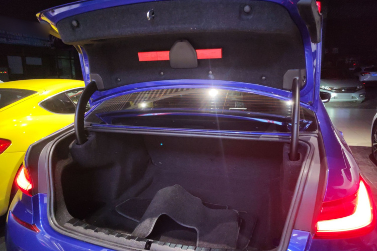 宝马3系 2020款 320Li M运动套装局部细节23