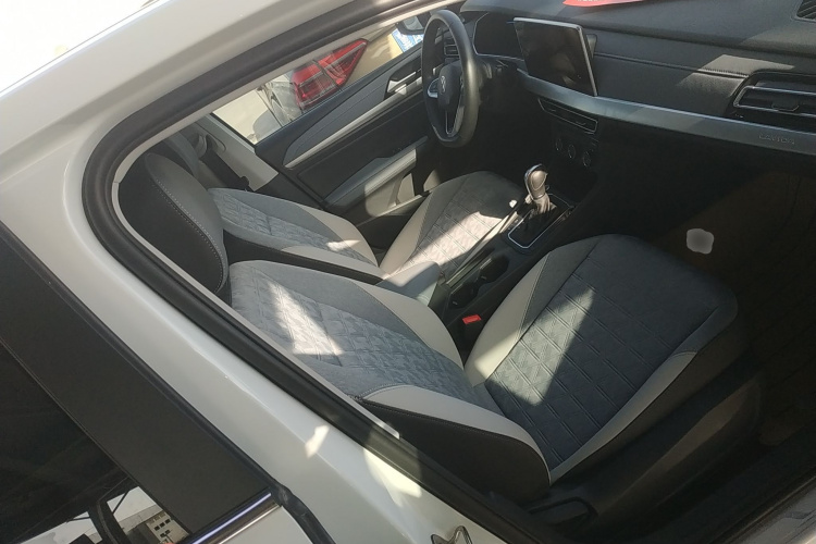 大众 朗逸 2023款 300TSI DSG满逸版局部细节41