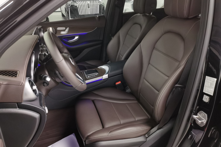 奔驰GLC 2022款 改款 GLC 300 L 4MATIC 动感型中控内饰19