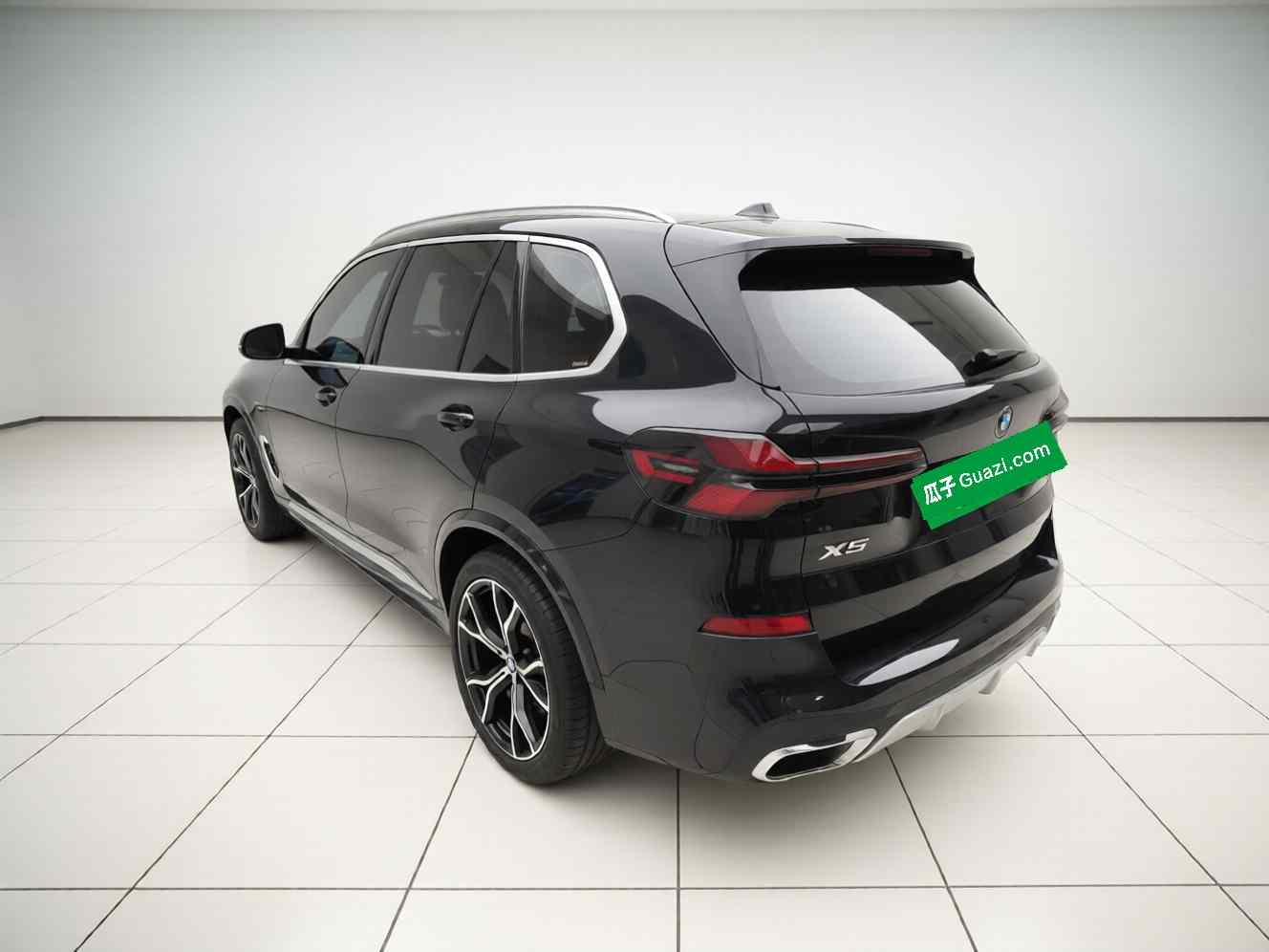 宝马X5 2023款 xDrive 30Li 尊享型M运动套装(3)