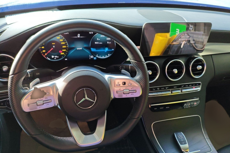 奔驰C级 2020款 C 200 L 时尚型运动版中控内饰7002