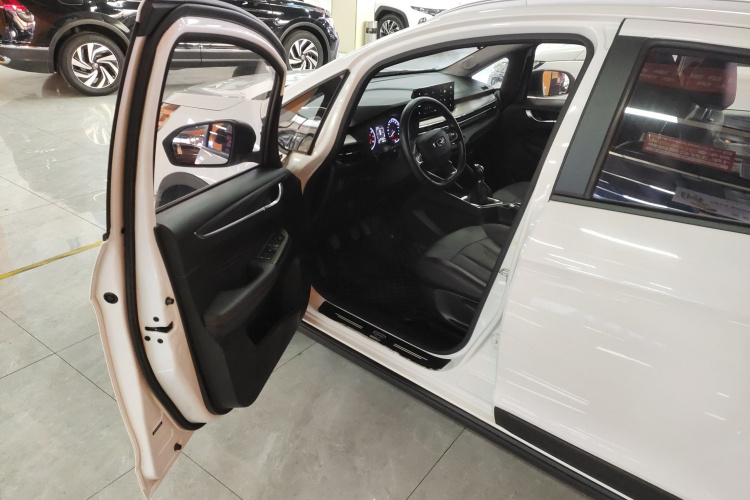 吉利汽车 远景X3 2021款 PRO 1.5L 手动精英型中控内饰20