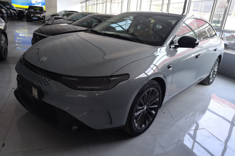 零跑汽车 零跑C01 2024款 增程 316尊享版车身外观4