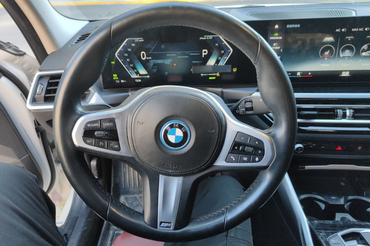 宝马i3 2022款 eDrive 35 L局部细节13